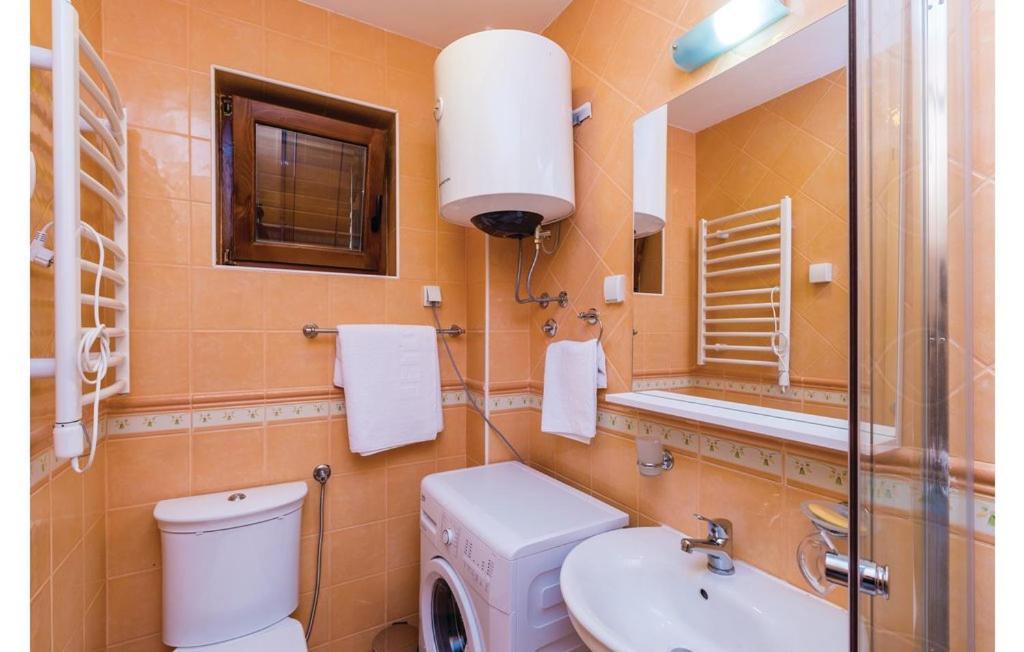 Port Adria Apartments Kamenari Luaran gambar