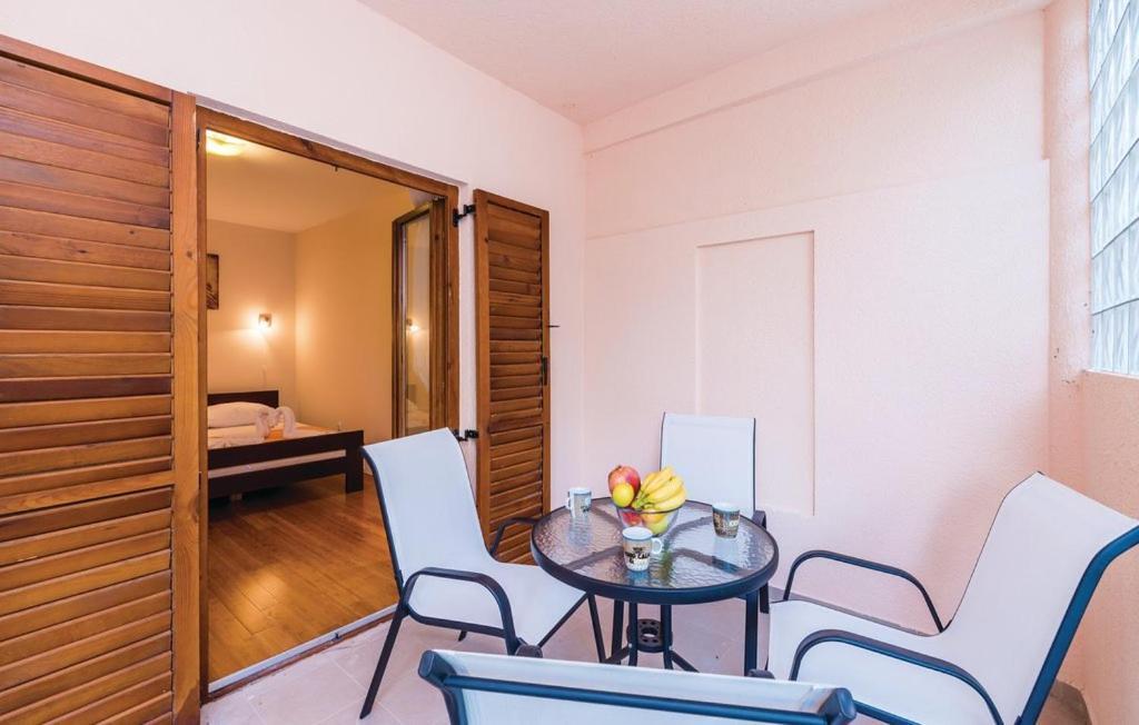Port Adria Apartments Kamenari Luaran gambar